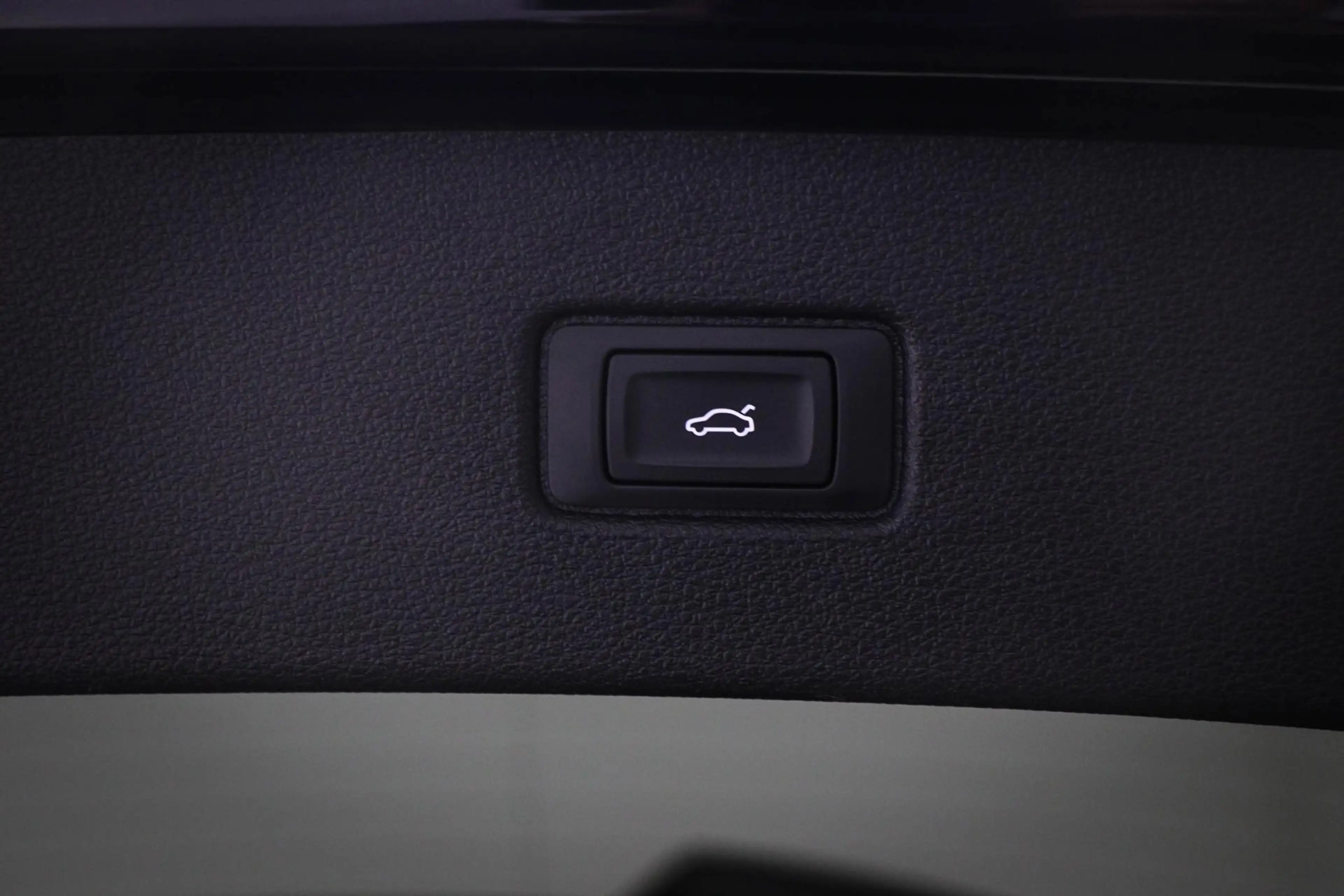 Audi Q7 4.0 TFSI SQ7 quattro 7p | PANORAMDAK | LEDER | STO — photo 17