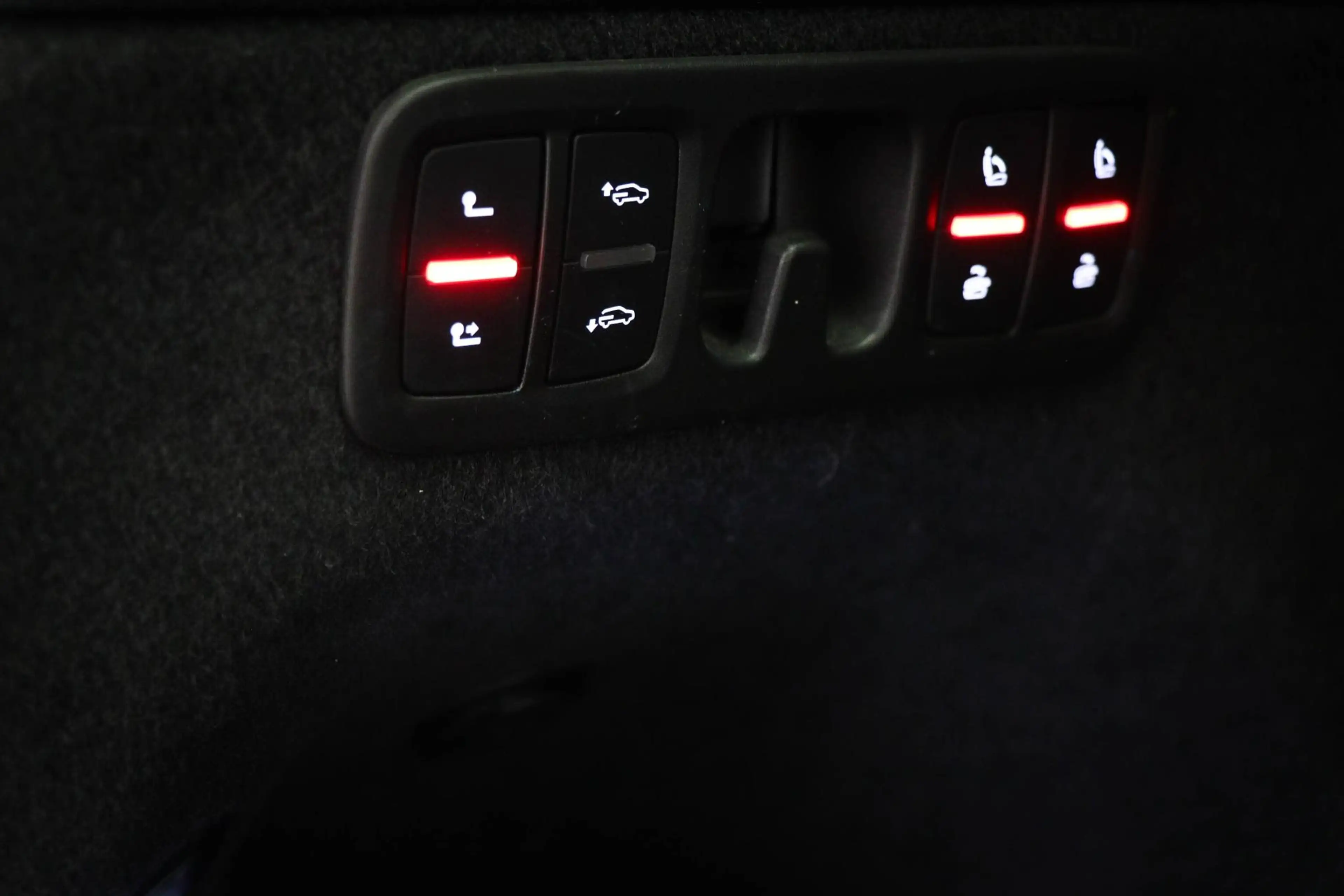 Audi Q7 4.0 TFSI SQ7 quattro 7p | PANORAMDAK | LEDER | STO — photo 15