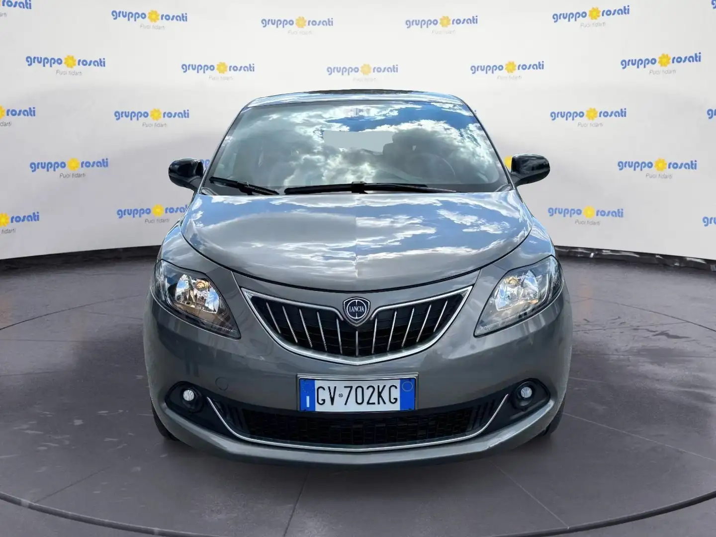 Lancia Ypsilon New 5 porte My24 1.0 Firefly 70 CvStart&Stop Hybr Grigio - 2