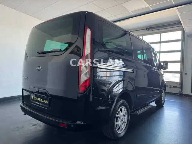 Ford Transit Custom view 15