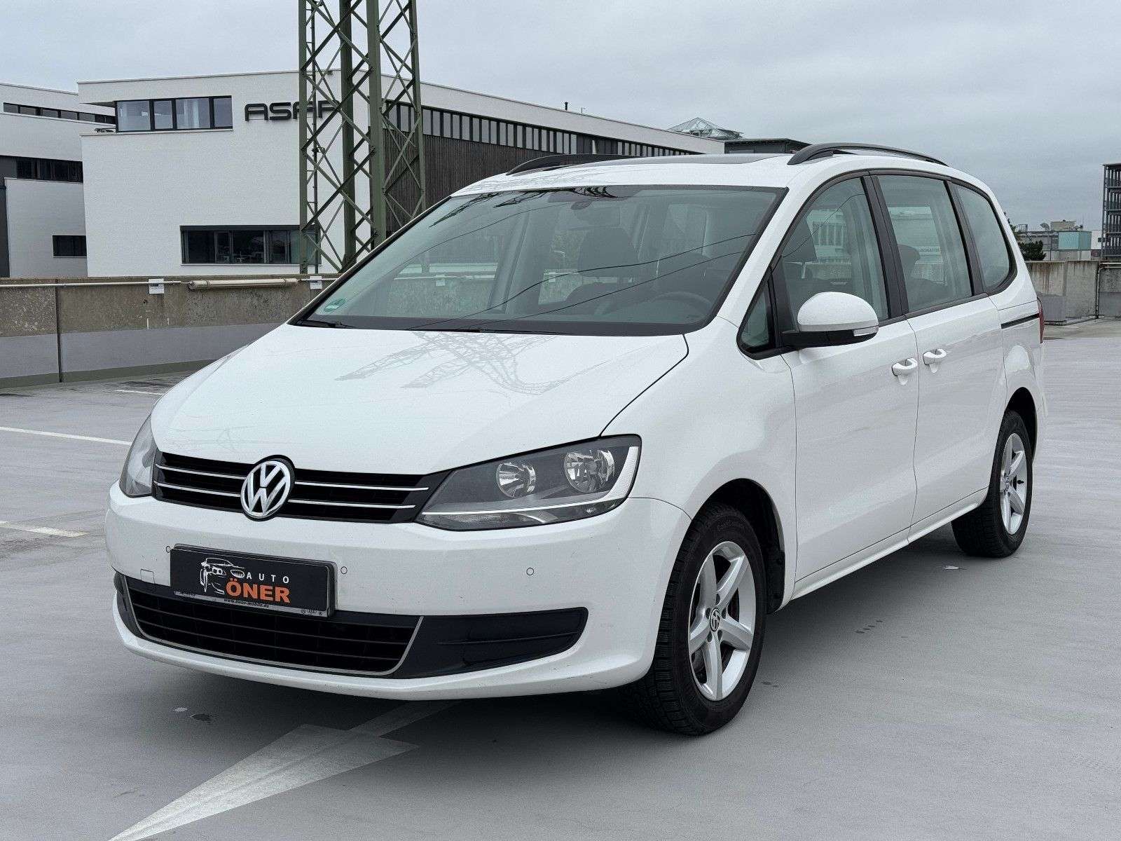 Second hand Volkswagen Sharan 1.4