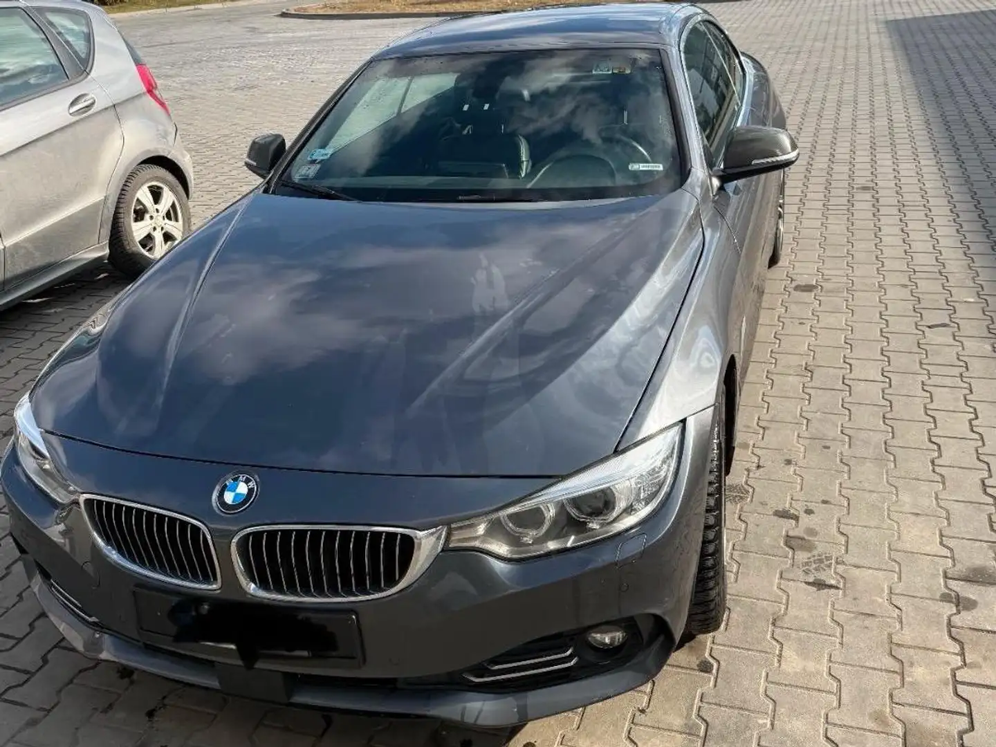 BMW 428 428i Cabrio Aut. Šedá - 1