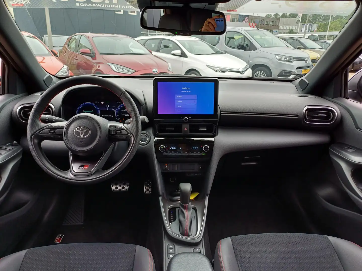 Toyota Yaris Cross 1.5 Hybrid 130 GR Sport | PDC V+A | Dodehoek detec Schwarz - 2