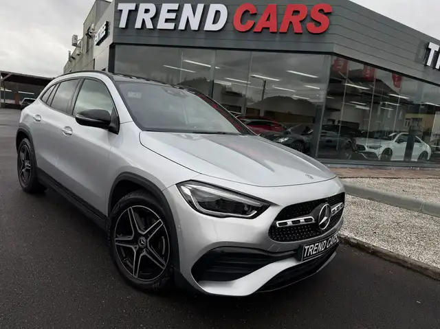 Mercedes-Benz GLA 200 D 4MATIC AUT PACK AMG/NIGHT PANO LED. AMBI KEYLESS