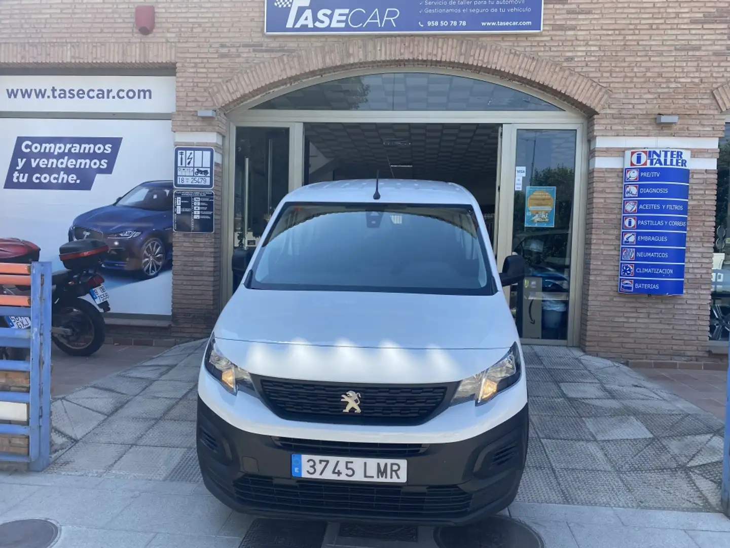 Peugeot Rifter 1.5BlueHDi S&S Standard Active Pack 100 Blanc - 1