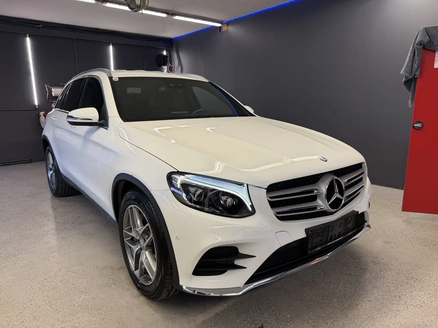 Mercedes-Benz GLC 220 GLC 220 d 4Matic (253.905) Weiß - 1