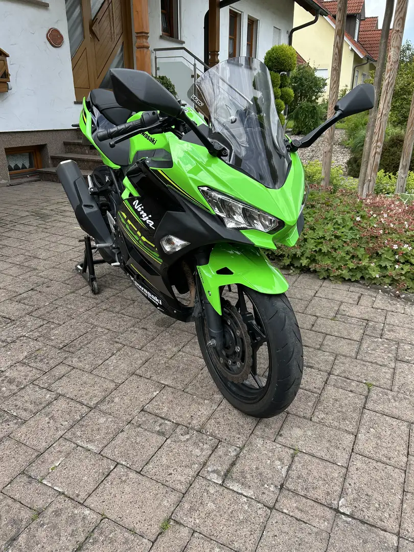 Kawasaki Ninja 400 KRT Edition Vert - 2