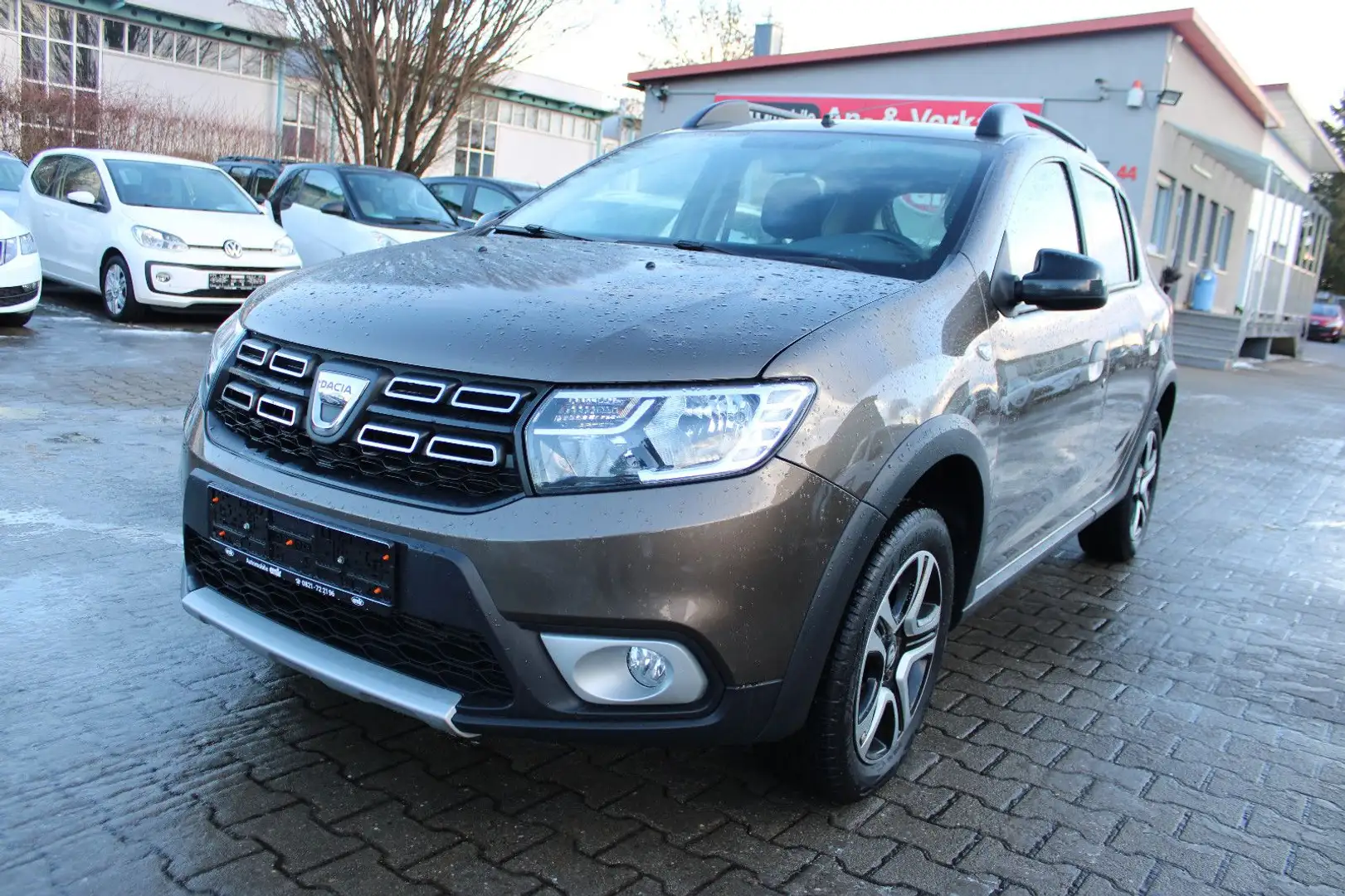 Dacia Sandero TCe 90 Stepway Kamera,PDC,Klimaautom. Brun - 1