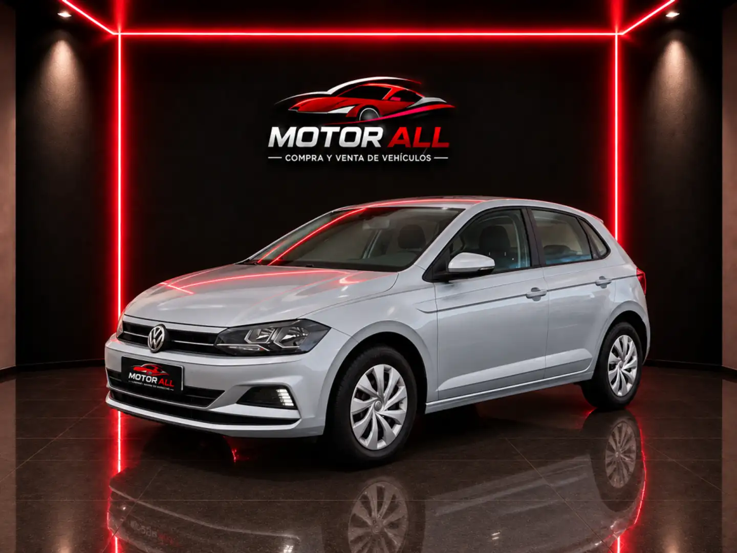 Volkswagen Polo 1.0 TSI Advance 70kW Plateado - 1