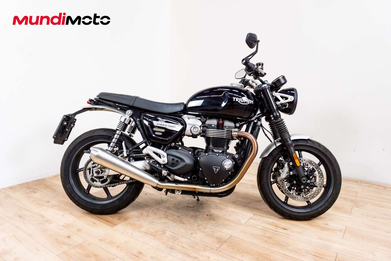 Triumph Speed Twin