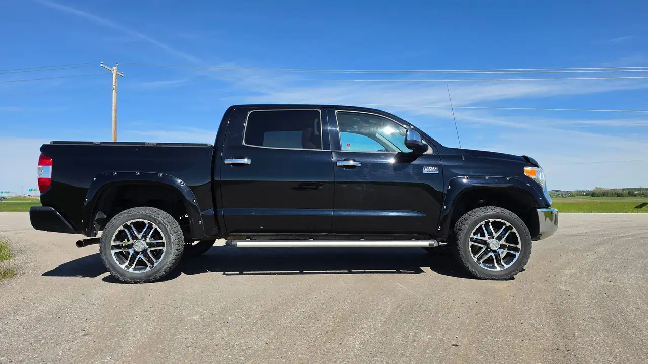 Toyota Tundra photo Toyota Tundra