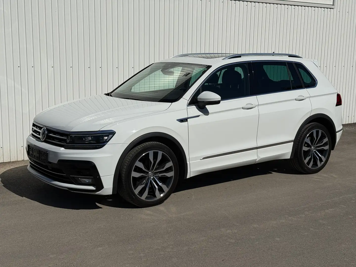 Volkswagen Tiguan Comfortline BMT/Start-Stopp Weiß - 1