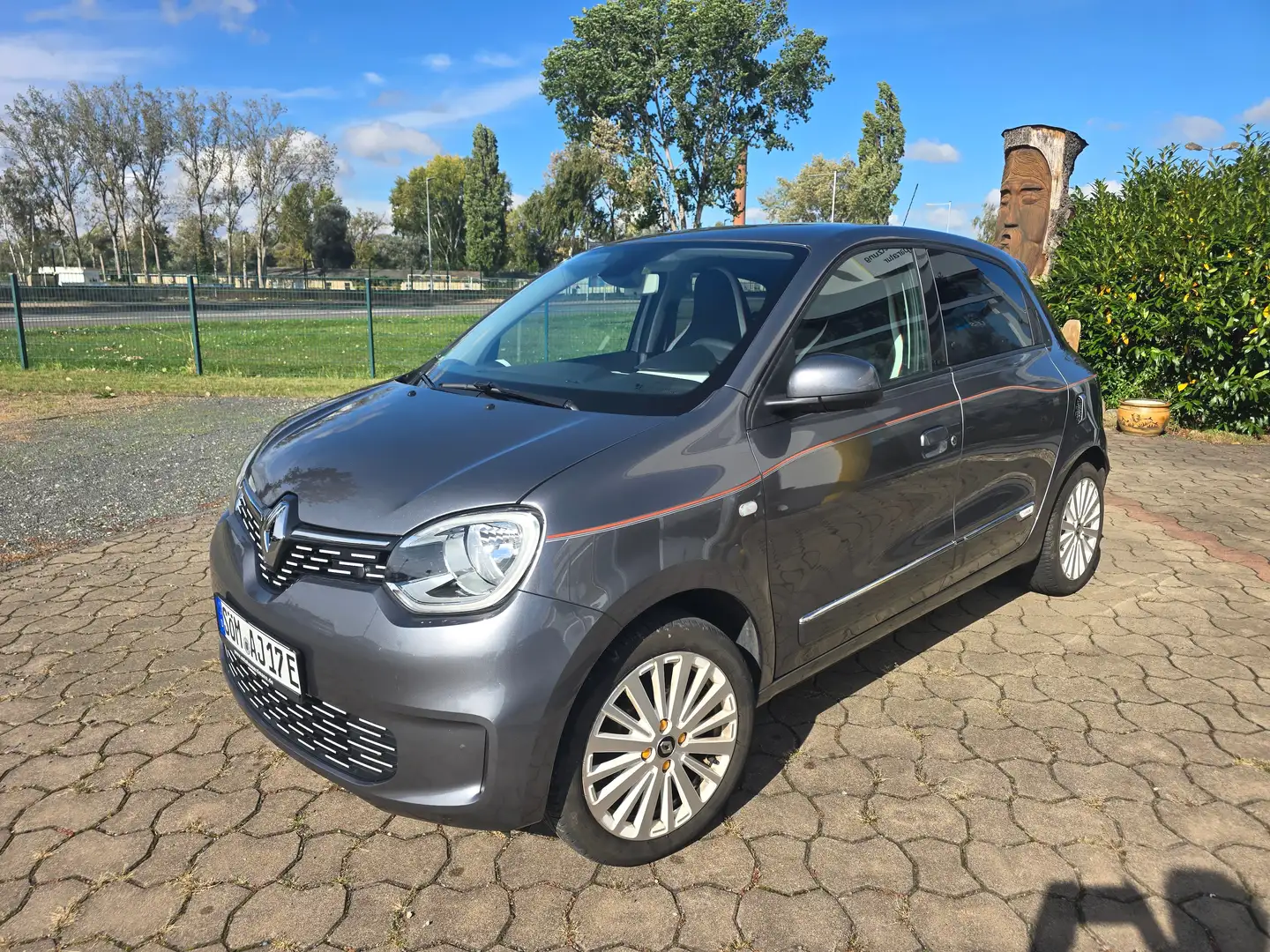 Renault Twingo Electric VIBES Schwarz - 2