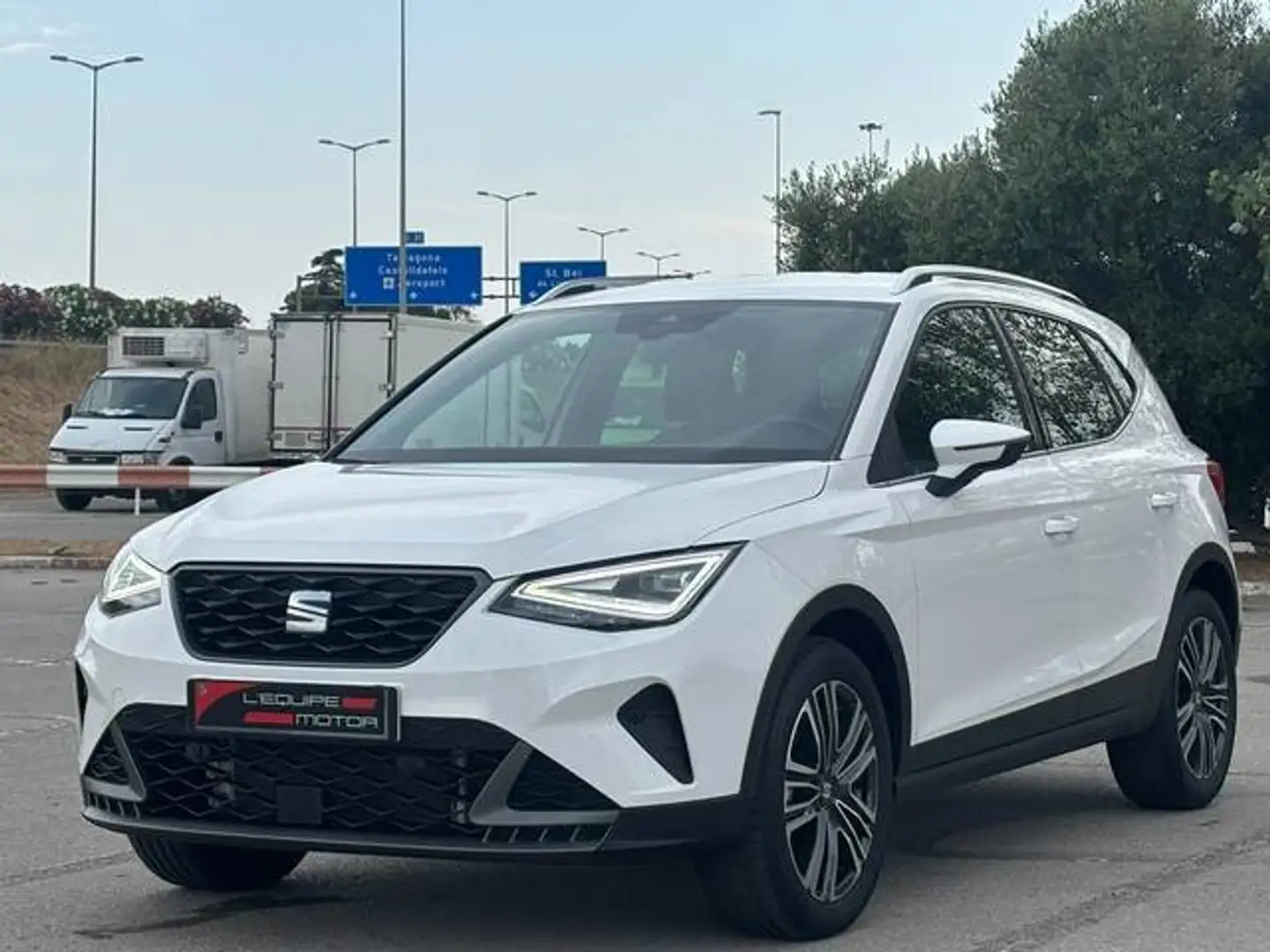 SEAT Arona 1.0 TSI S&S FR XM 115 Blanco - 1