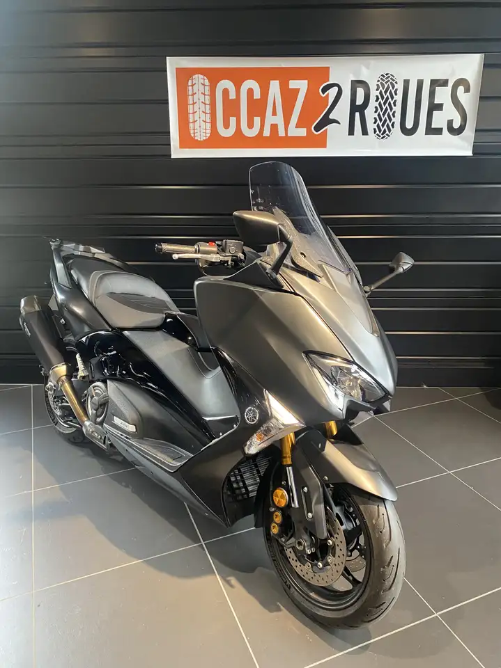 Yamaha Tmax 530