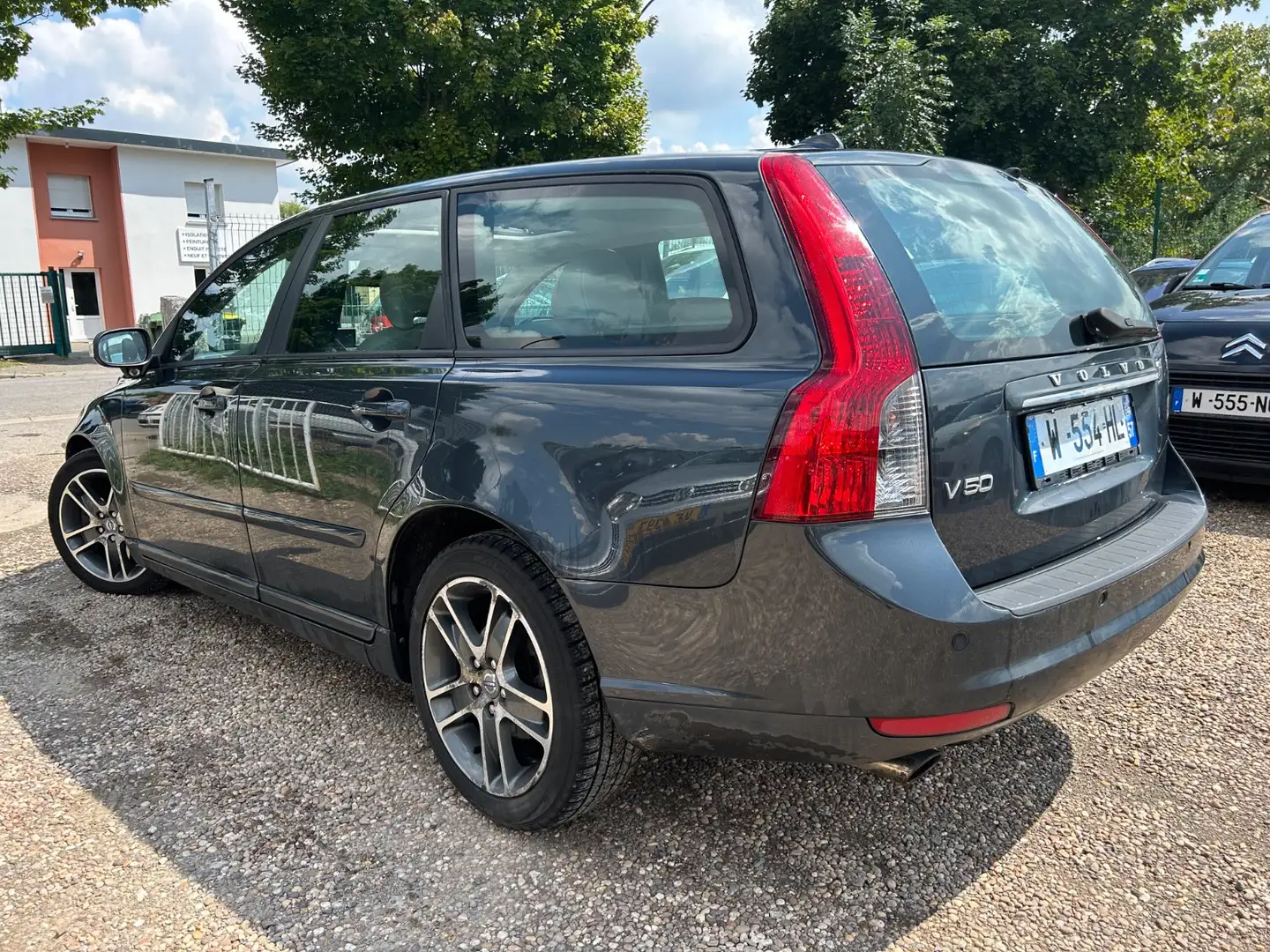 Volvo V50 2.4 Summum Gris - 2
