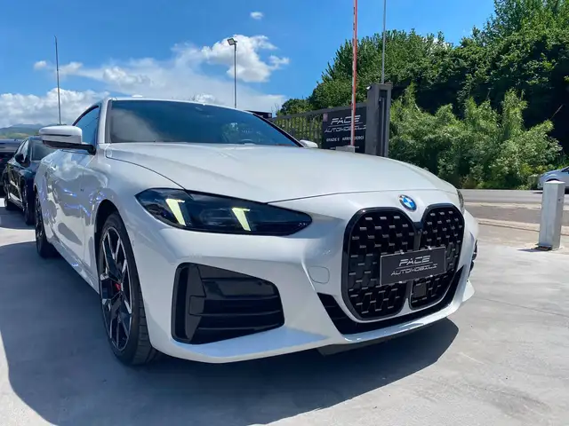 BMW 4 Series view 4