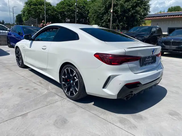 BMW 4 Series view 15