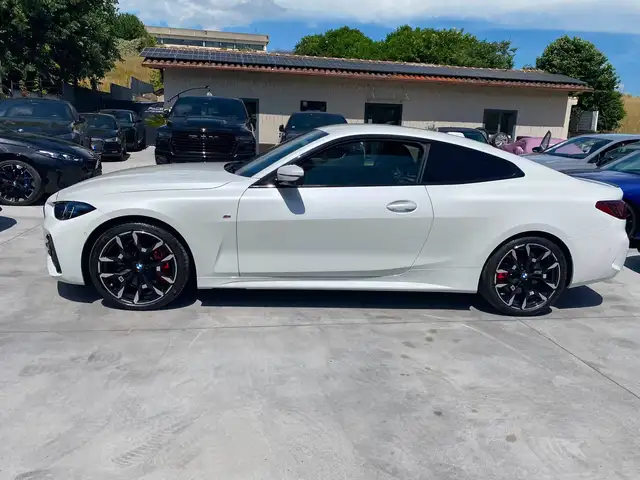 BMW 4 Series view 8