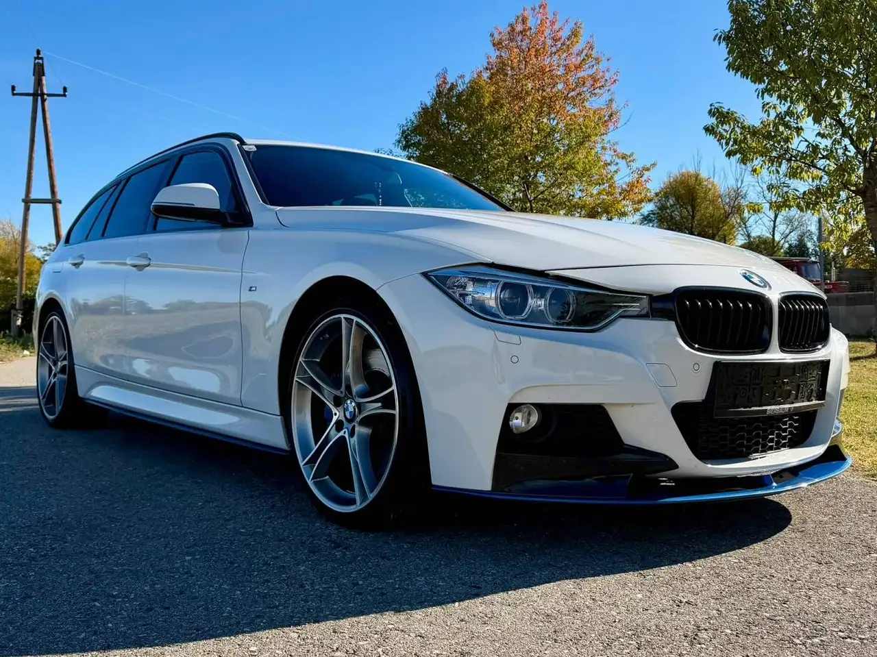 BMW 330 330d xDrive Touring Österreich-Paket Aut.Österreich-Paket