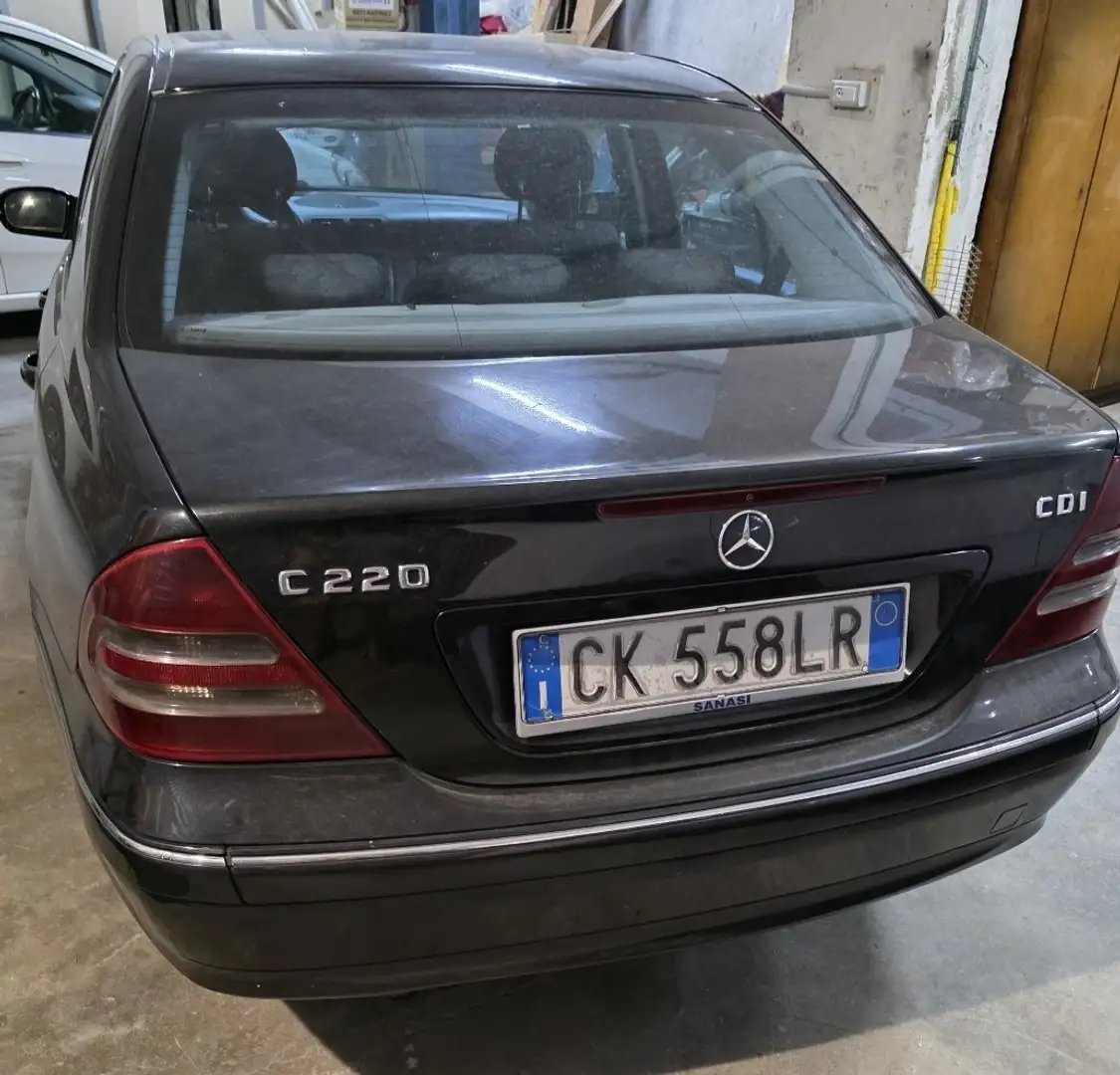 Mercedes-Benz 220 - 2