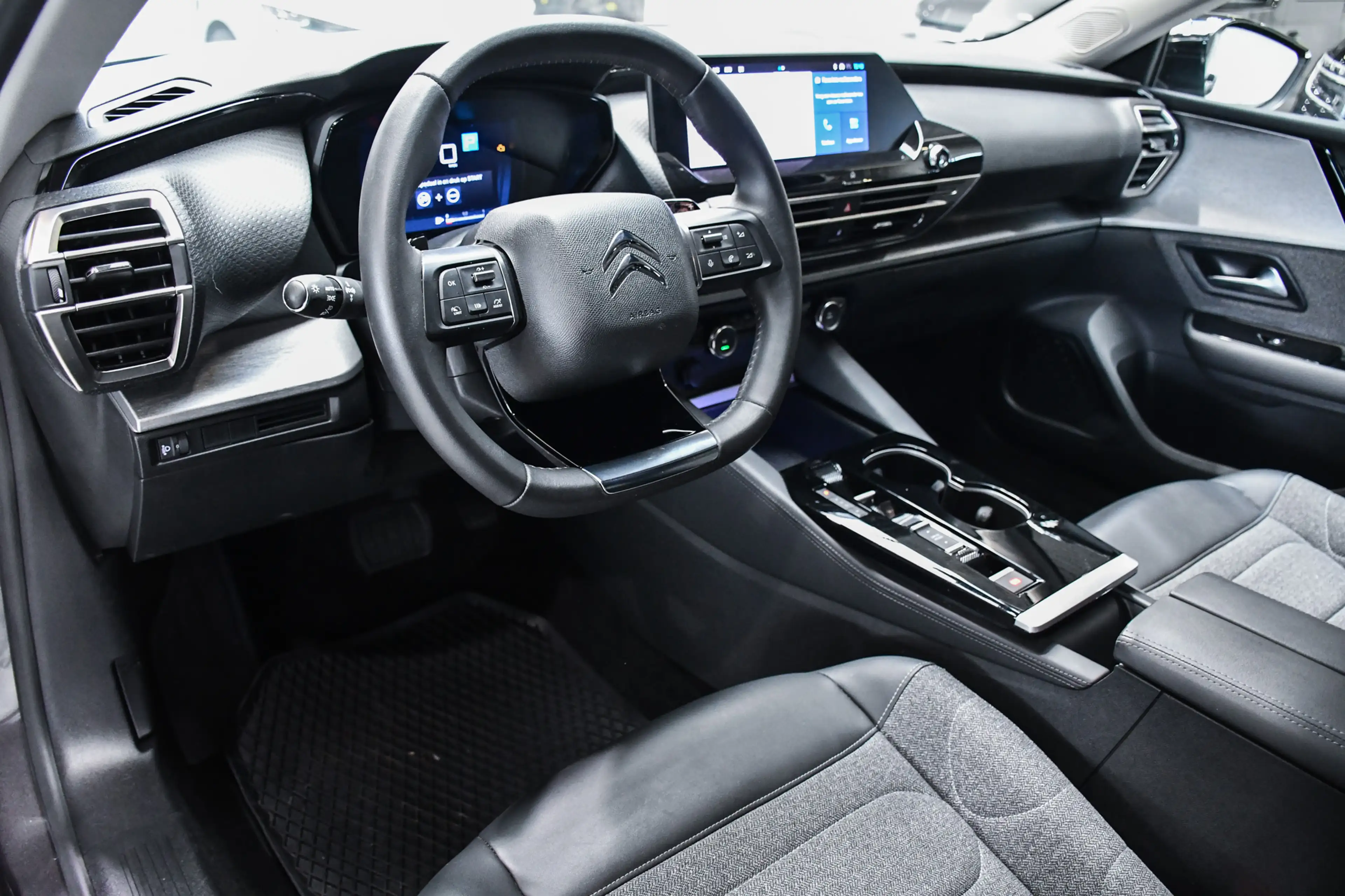 Citroen C5 X C5 X 1.2 PureTech Feel - NAVI / CAMERA / PDC / CC — photo 8