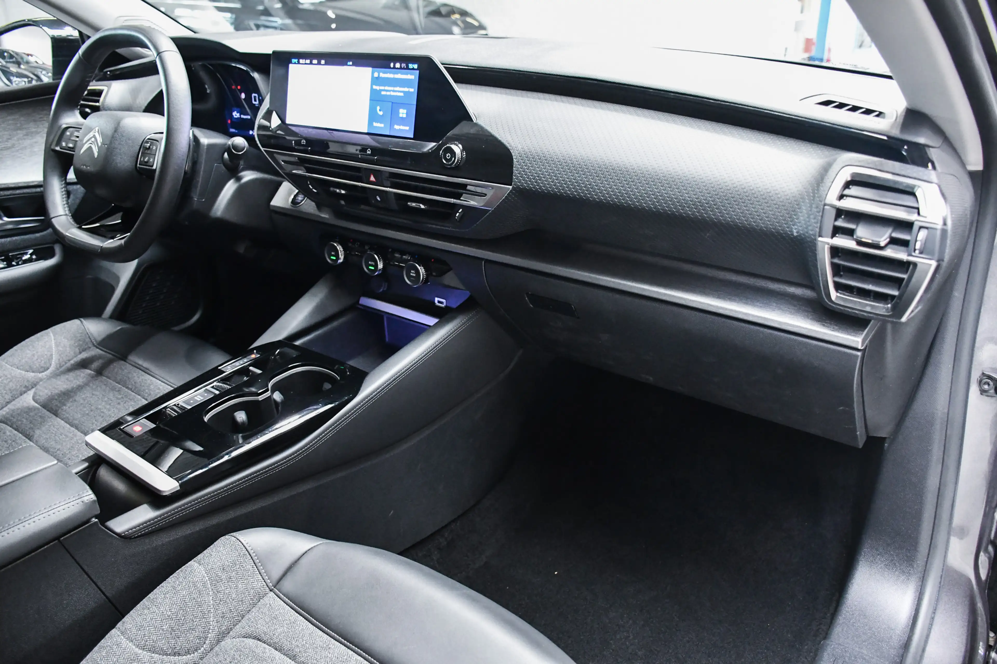 Citroen C5 X C5 X 1.2 PureTech Feel - NAVI / CAMERA / PDC / CC — photo 7