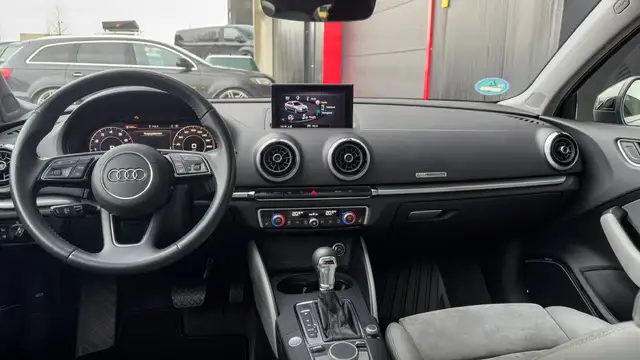 Audi A3 view 12