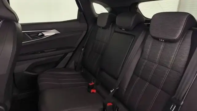 Renault Austral view 13