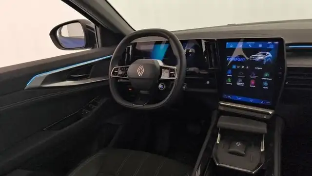 Renault Austral view 5