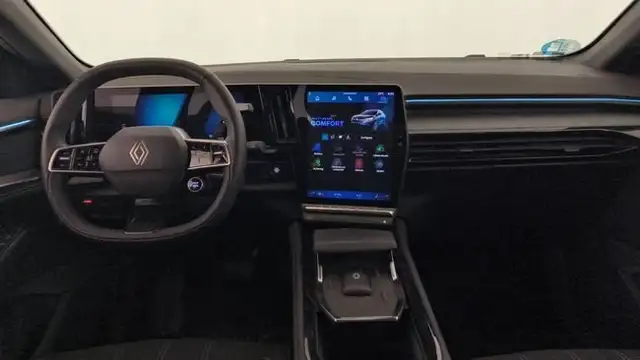 Renault Austral view 8