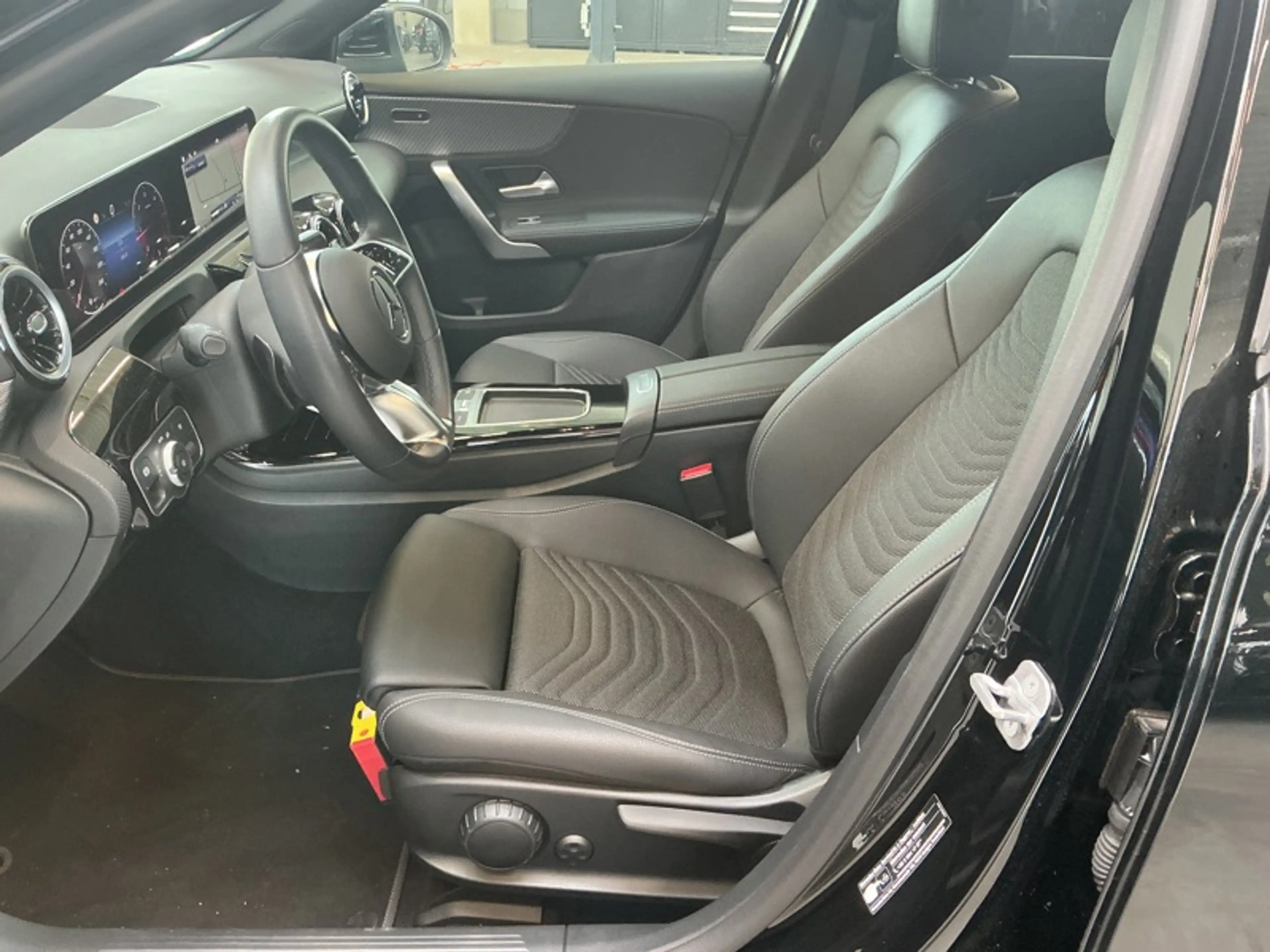Mercedes-Benz A 180 d Luxury Line Facelift — photo 9