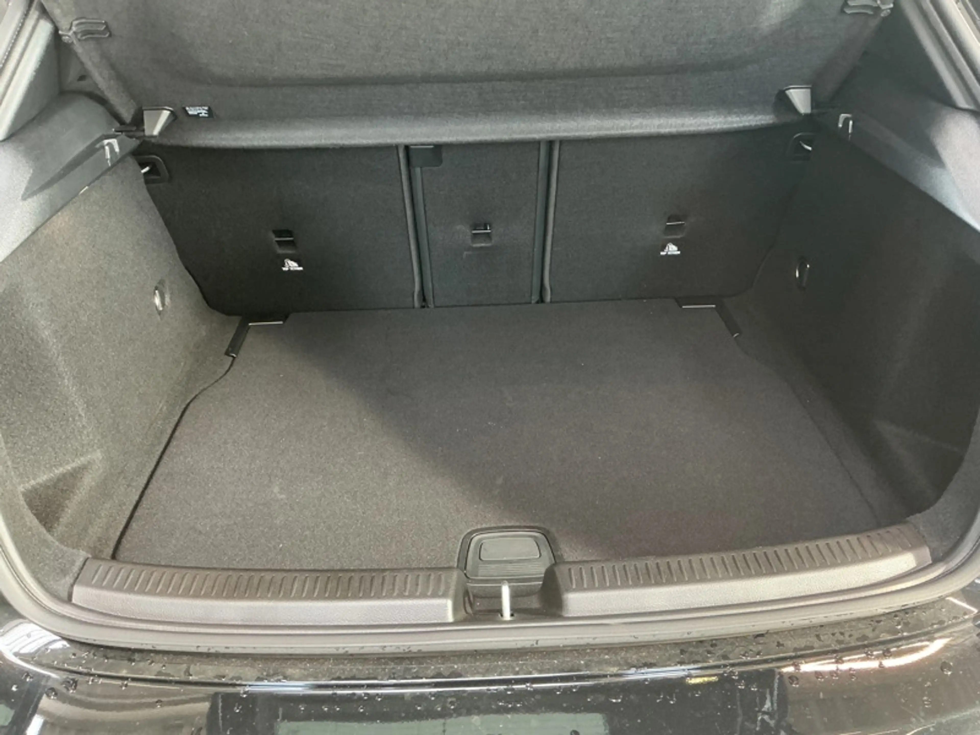 Mercedes-Benz A 180 d Luxury Line Facelift — photo 13