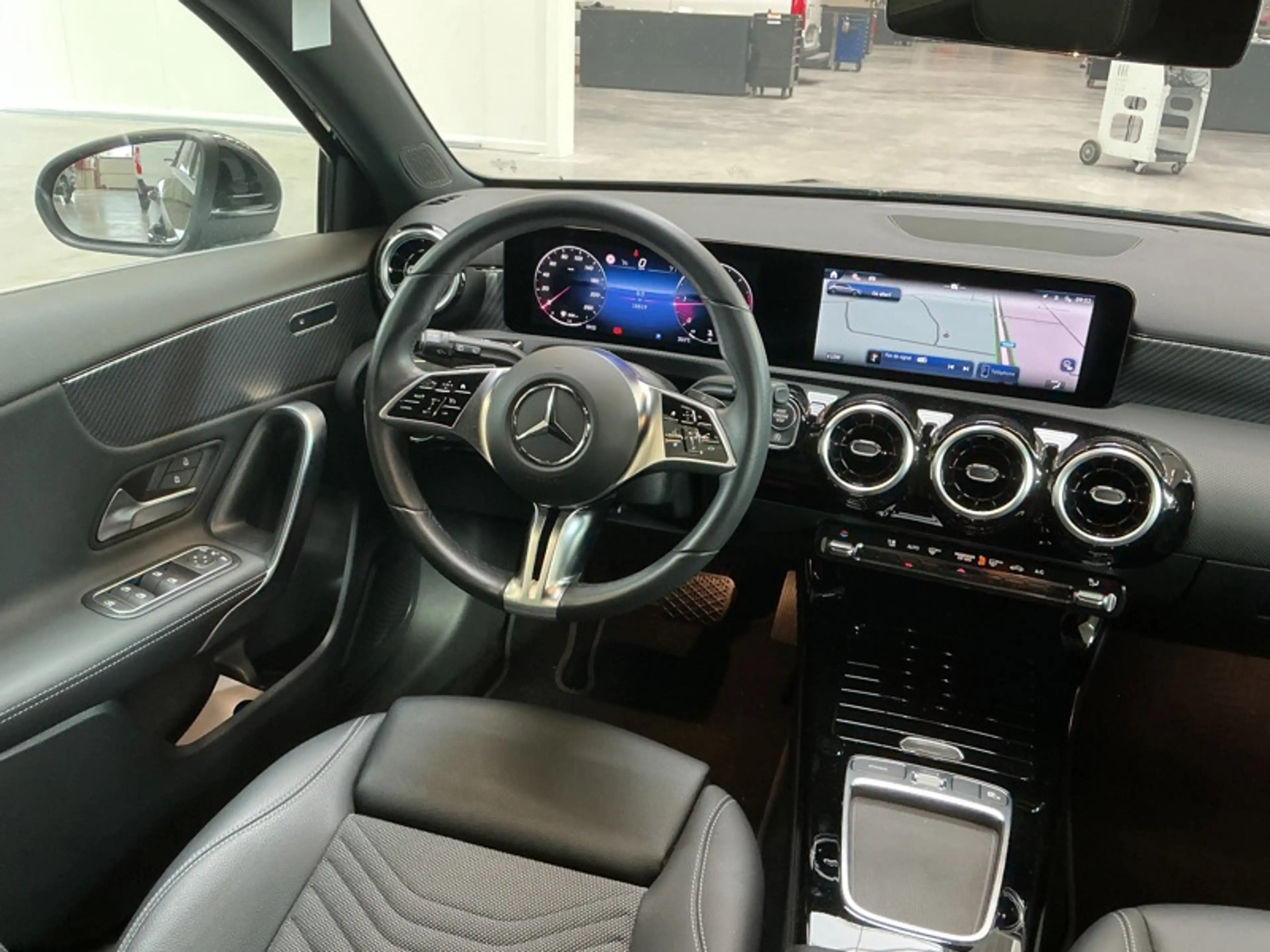 Mercedes-Benz A 180 d Luxury Line Facelift — photo 14
