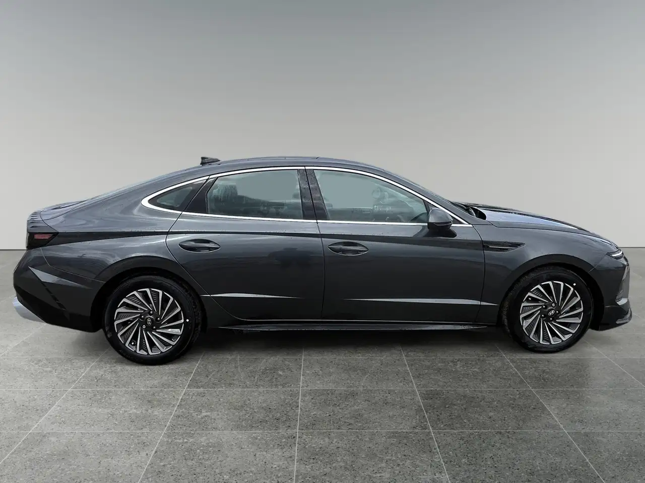 Hyundai SONATA снимка Hyundai SONATA