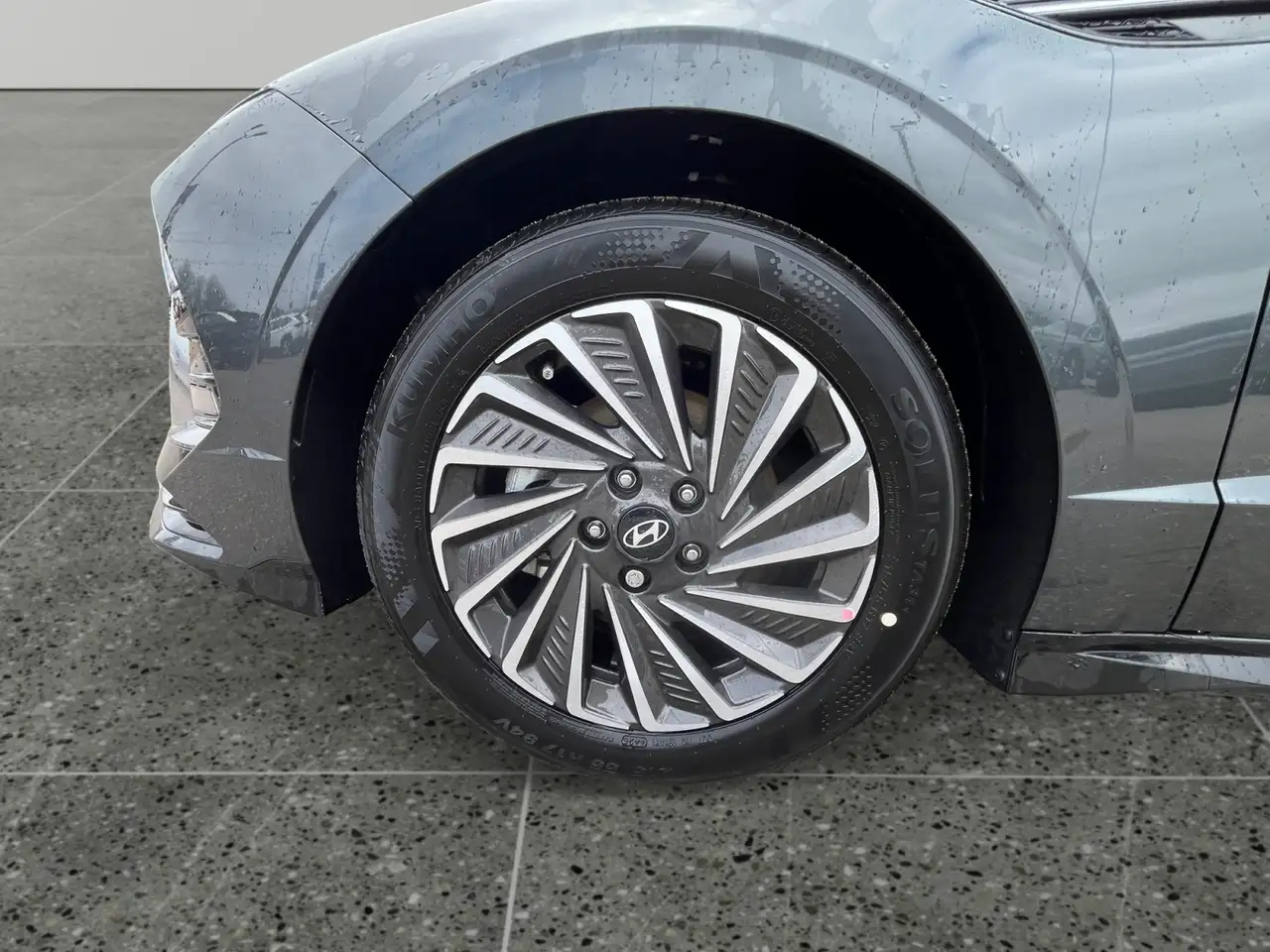 Hyundai SONATA снимка Hyundai SONATA