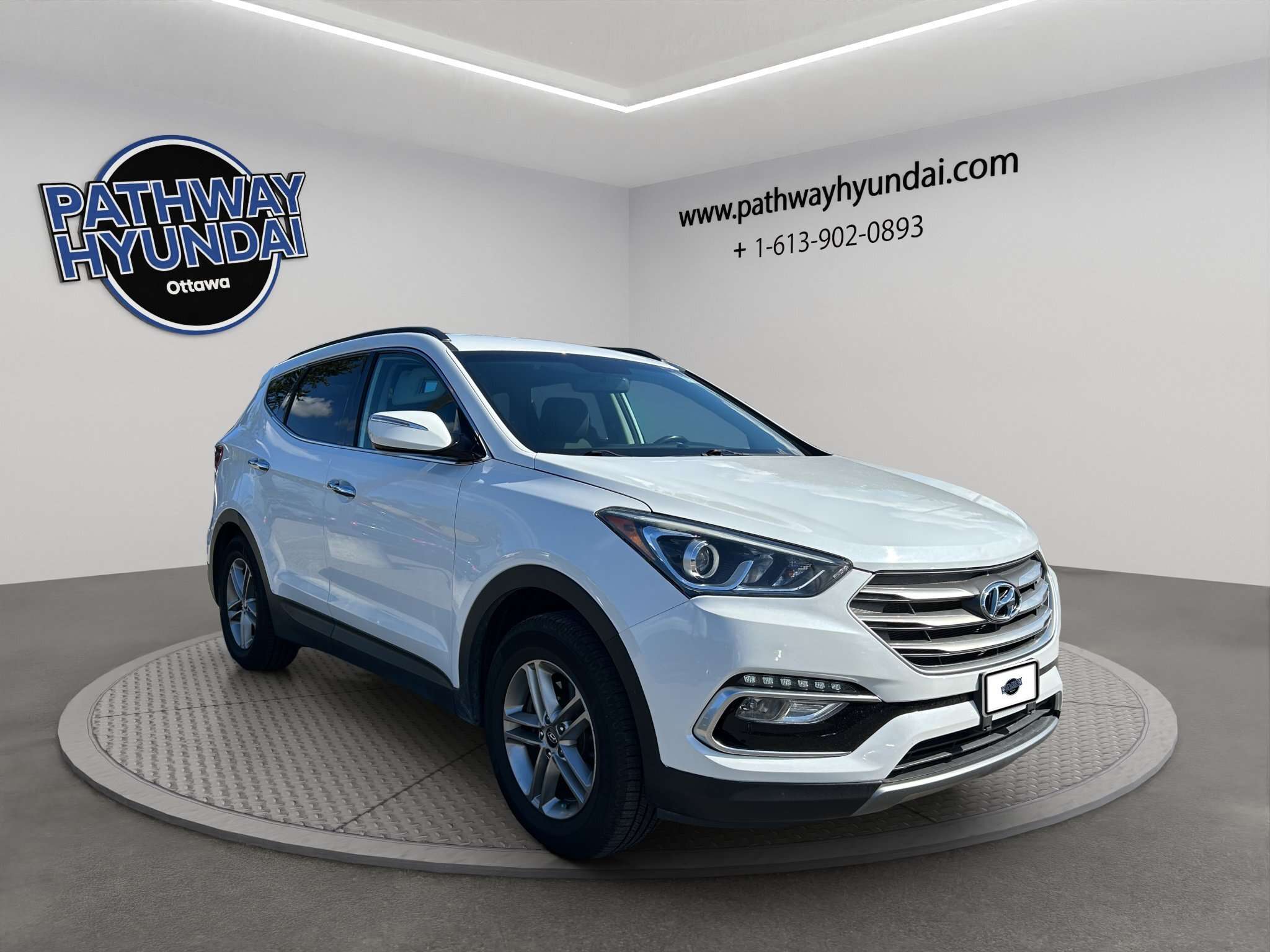 2017 Hyundai Santa Fe Premium | Reverse Cam | Heated Seats