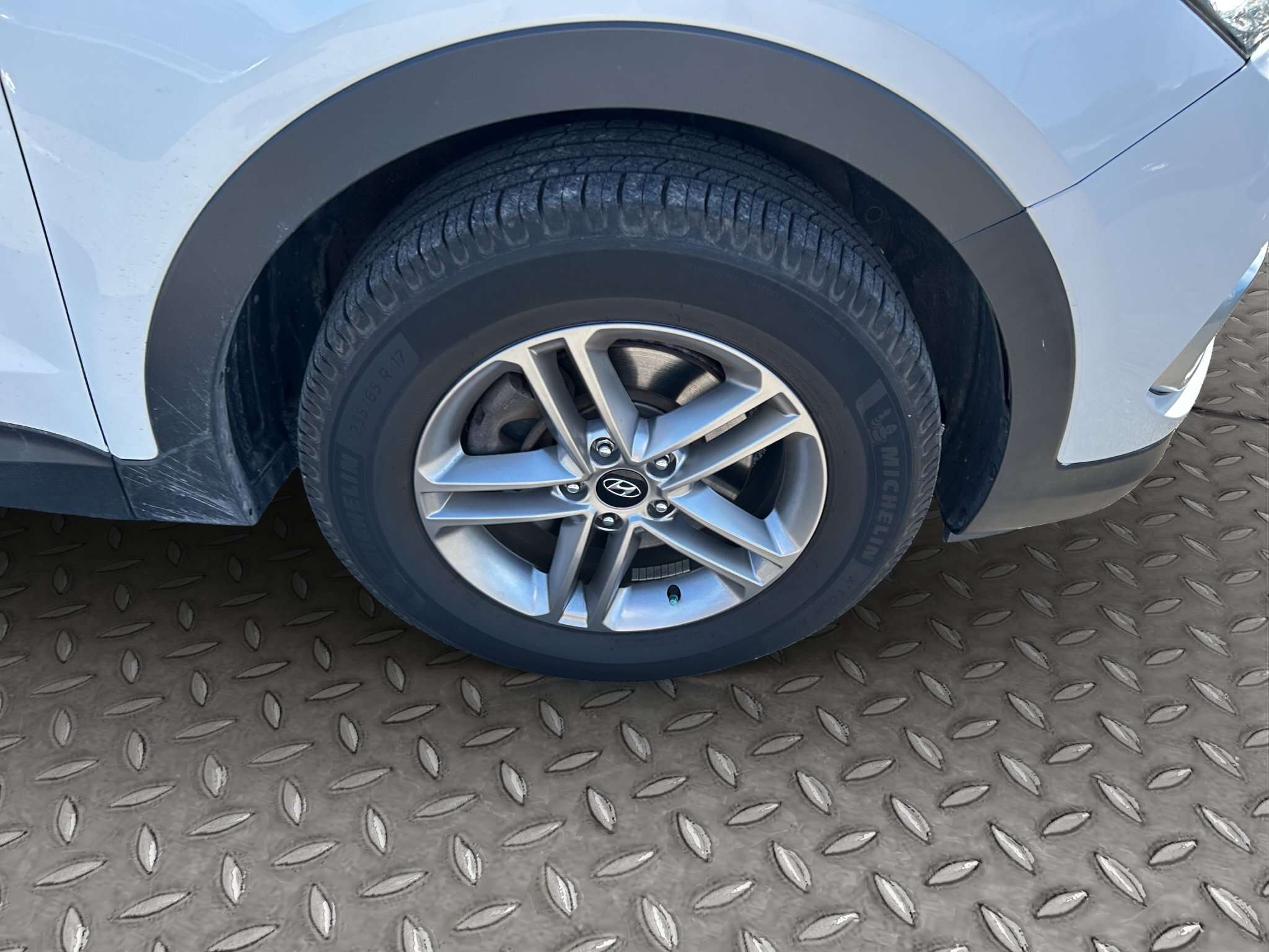 2017 Hyundai Santa Fe Premium | Reverse Cam | Heated Seats — снимка 1