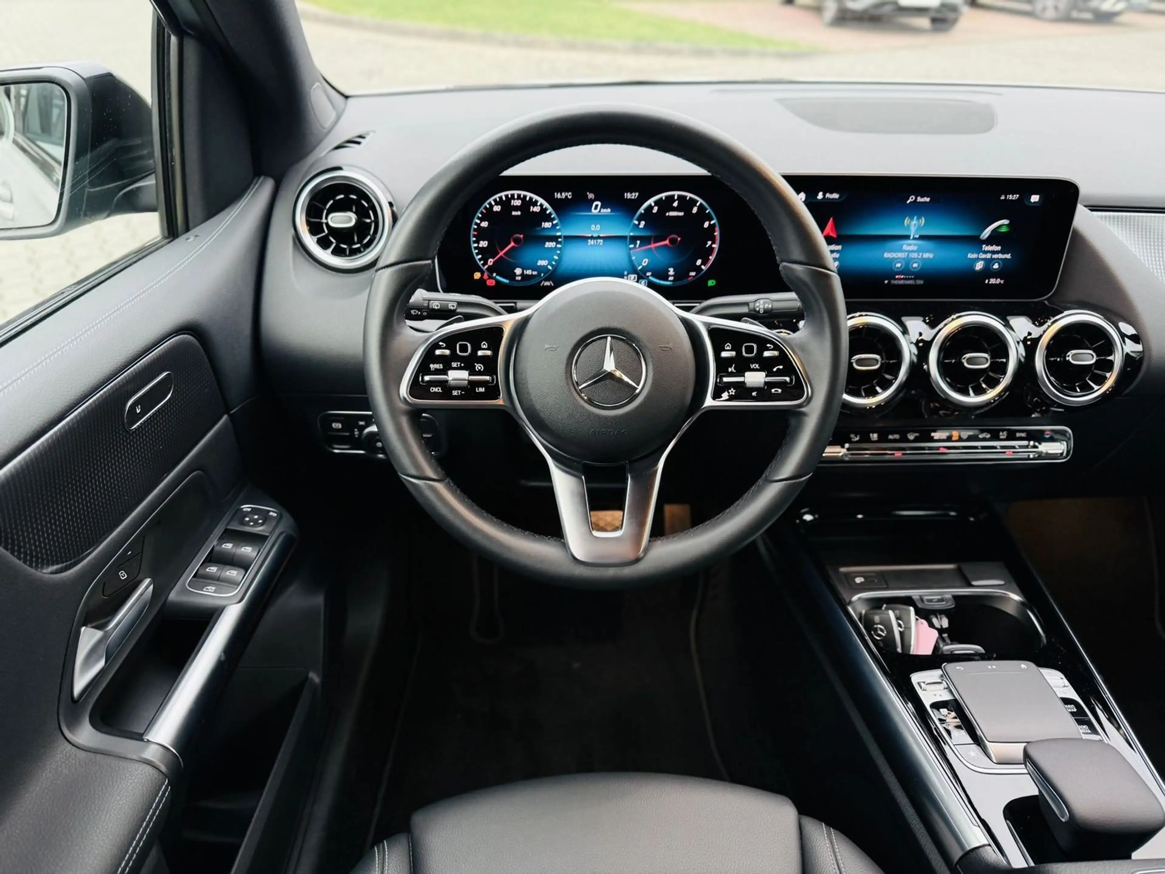 Mercedes-Benz B 180 PROGRESSIVE & NIGHT, Automatik, AHK, LED, Navi, SH — photo 12