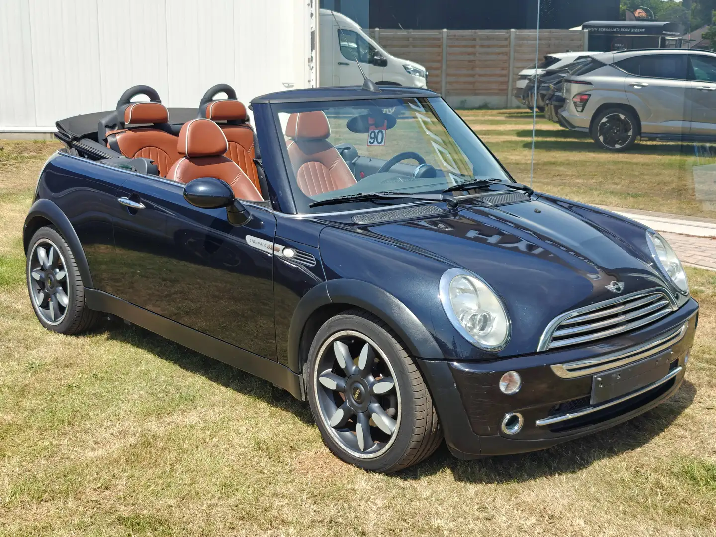 MINI Cooper Cabrio * Sidewalk edition * bruin leder * Zwart - 2