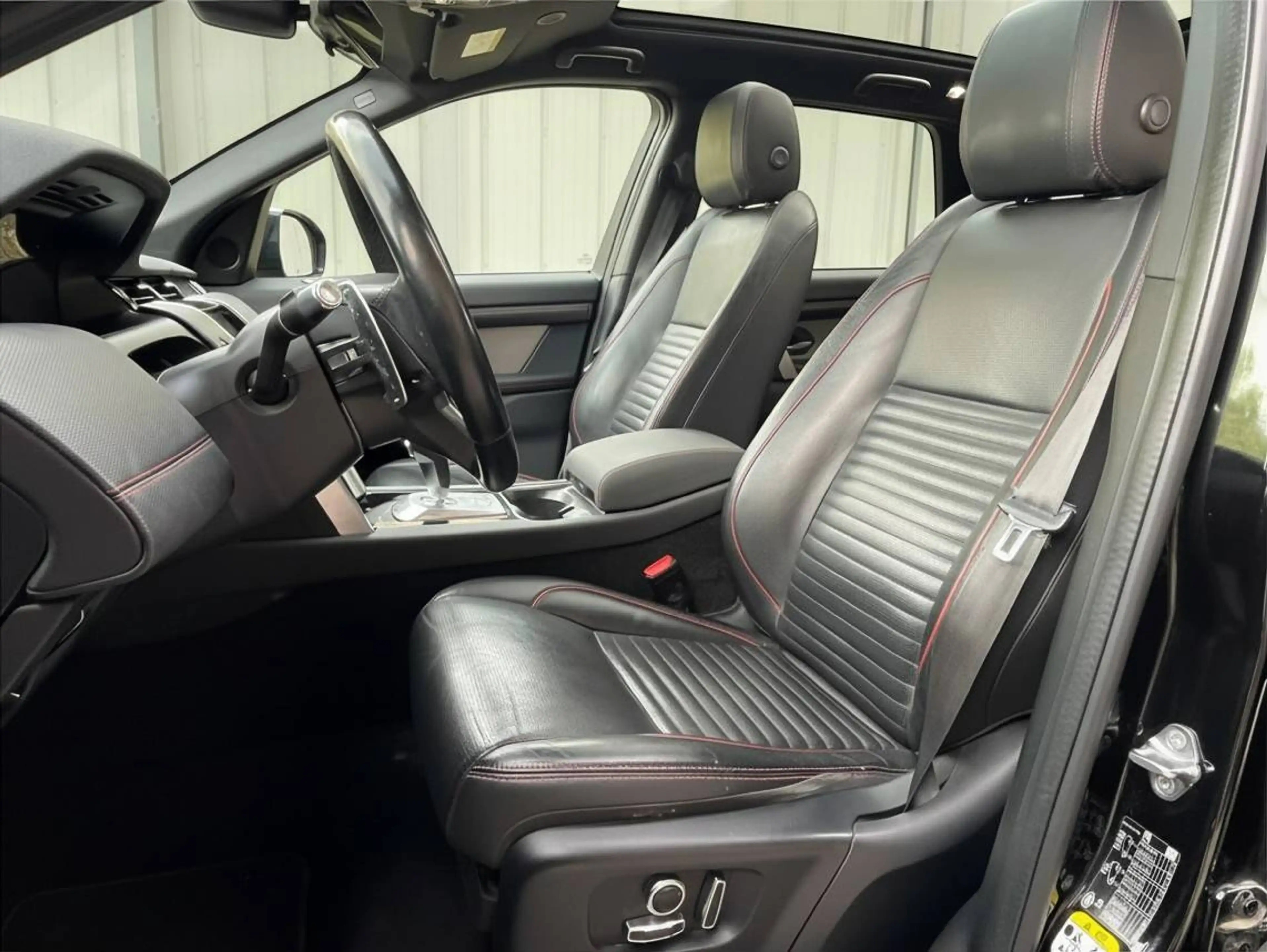 Land Rover Discovery Sport Discovery Sport PHEV 1.5 4WD P300e R-Dynamic HSE — photo 15