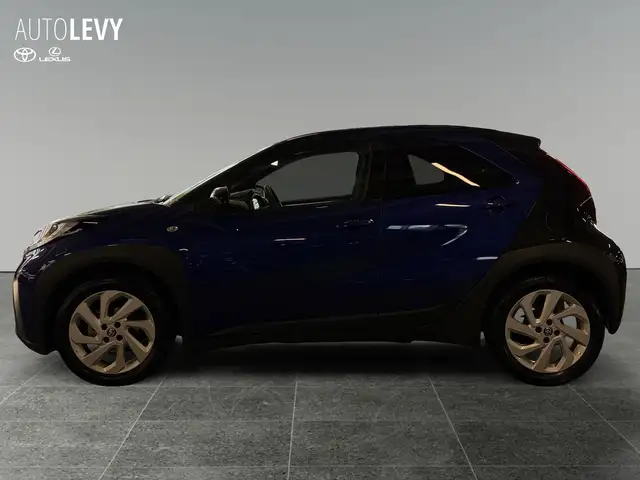 Toyota Aygo X view 3
