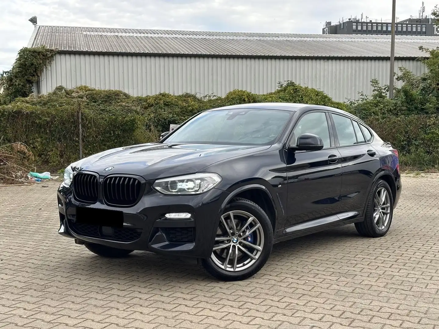 BMW X4 X4 xDrive 20d Aut. Schwarz - 2