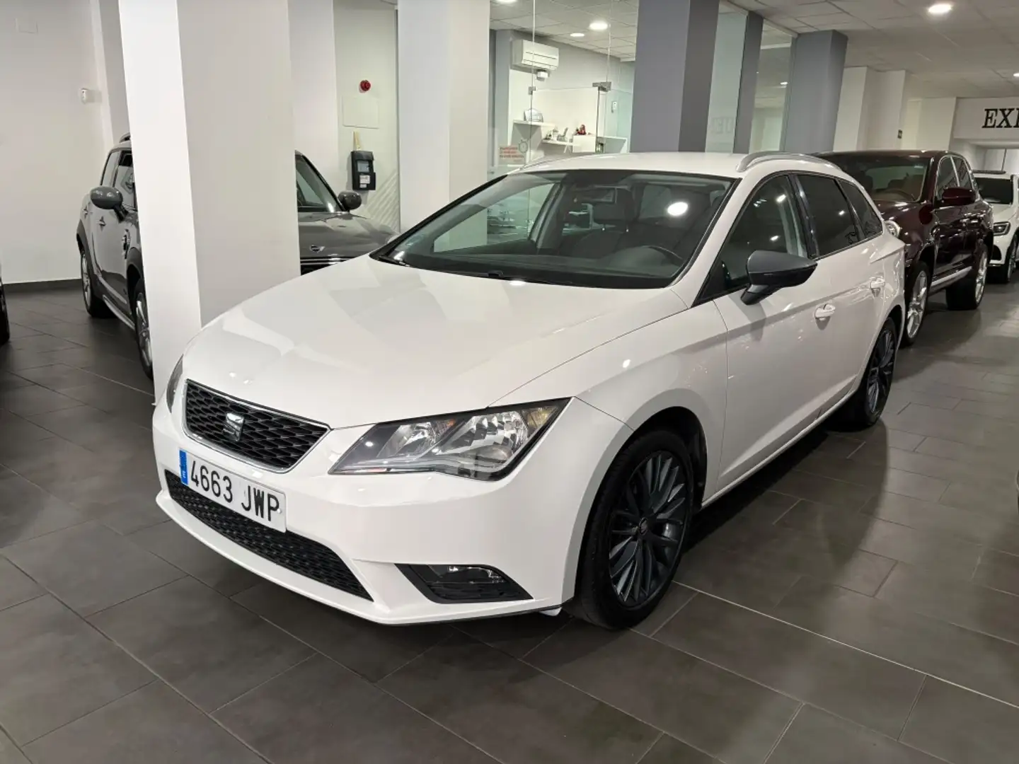 SEAT Leon ST 1.6TDI CR S&S Style 115 Blanco - 1