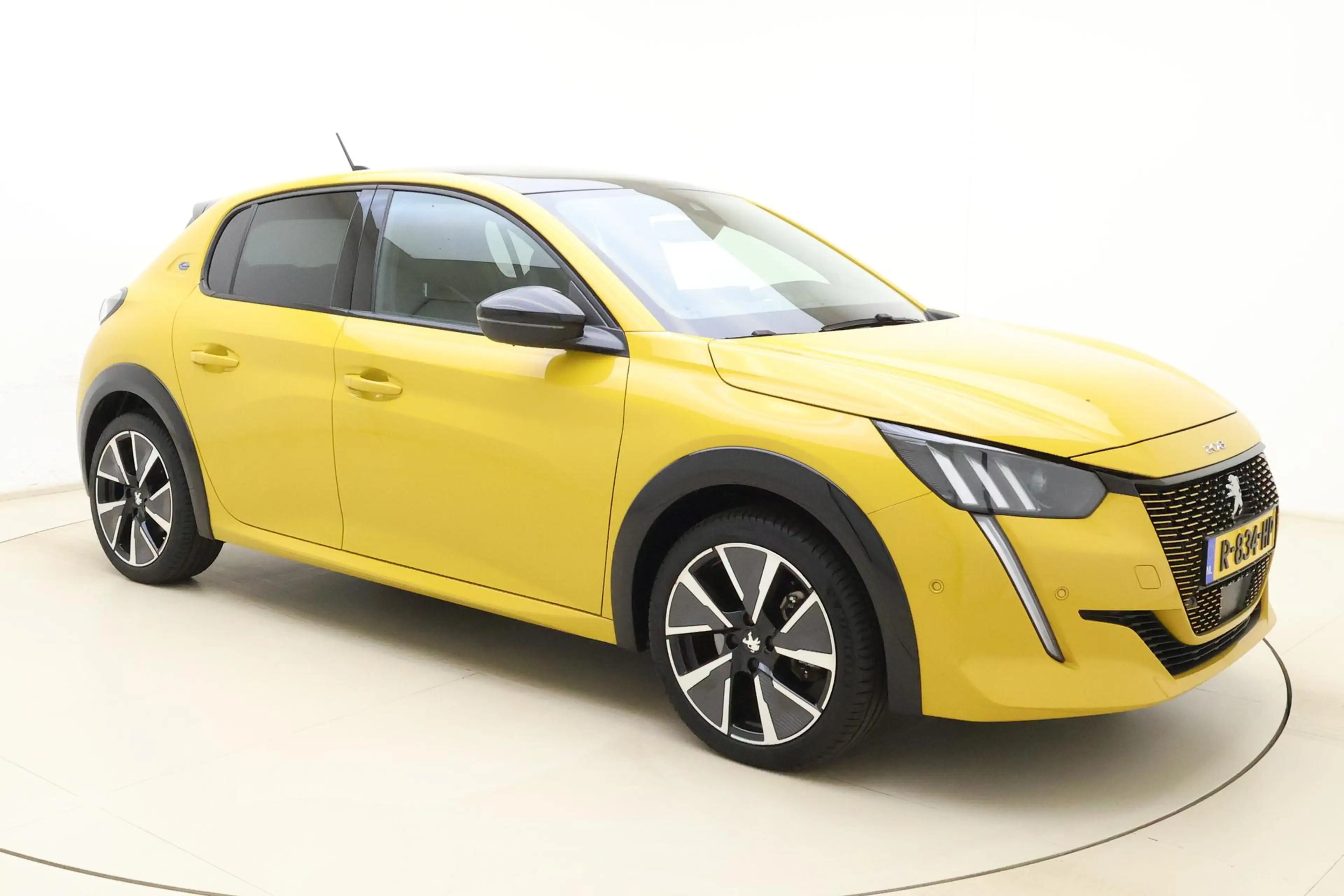 Peugeot e-208 EV GT Pack 50 kWh SOH 100% | 3fase | Panoramadak | — photo 9