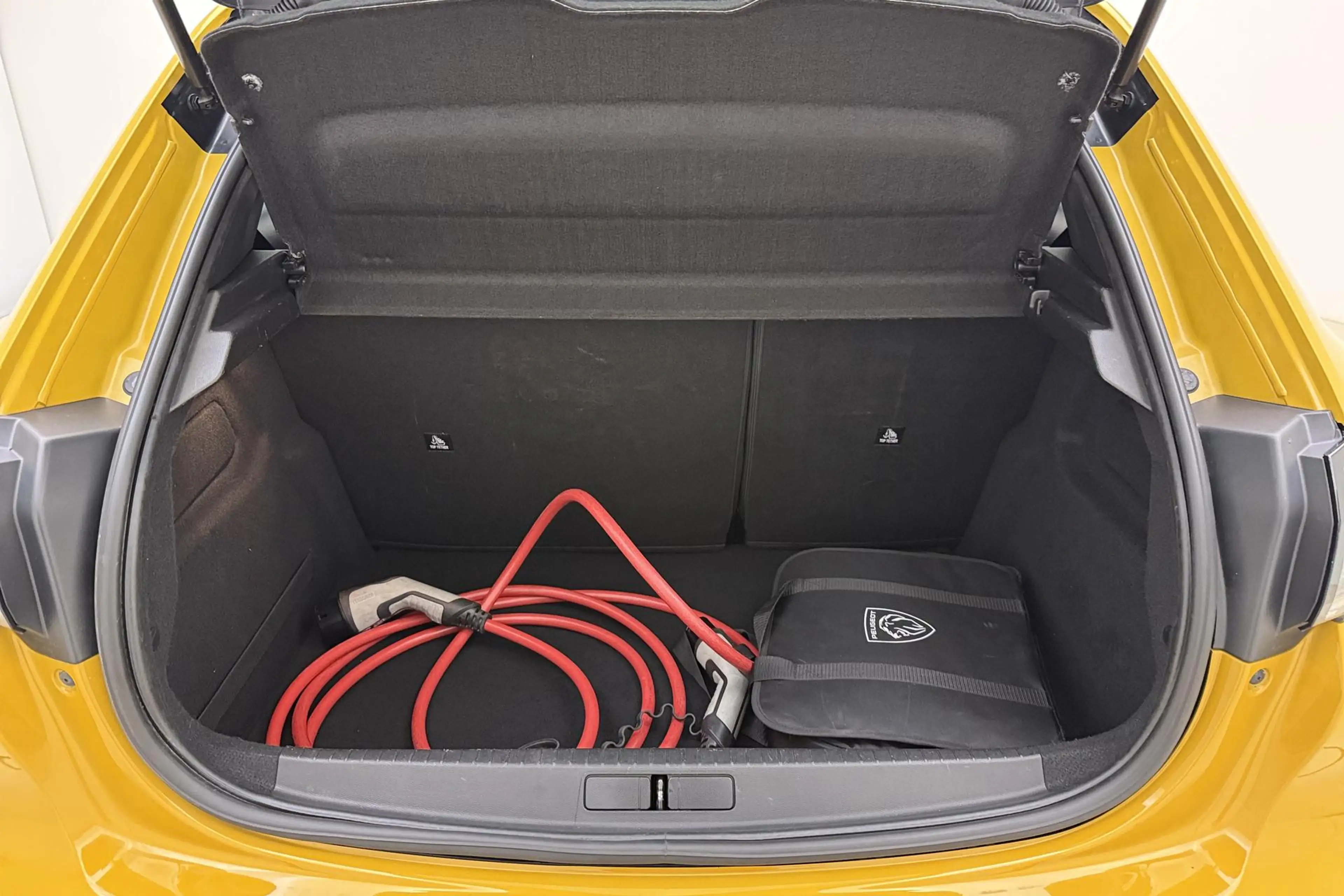 Peugeot e-208 EV GT Pack 50 kWh SOH 100% | 3fase | Panoramadak | — photo 13