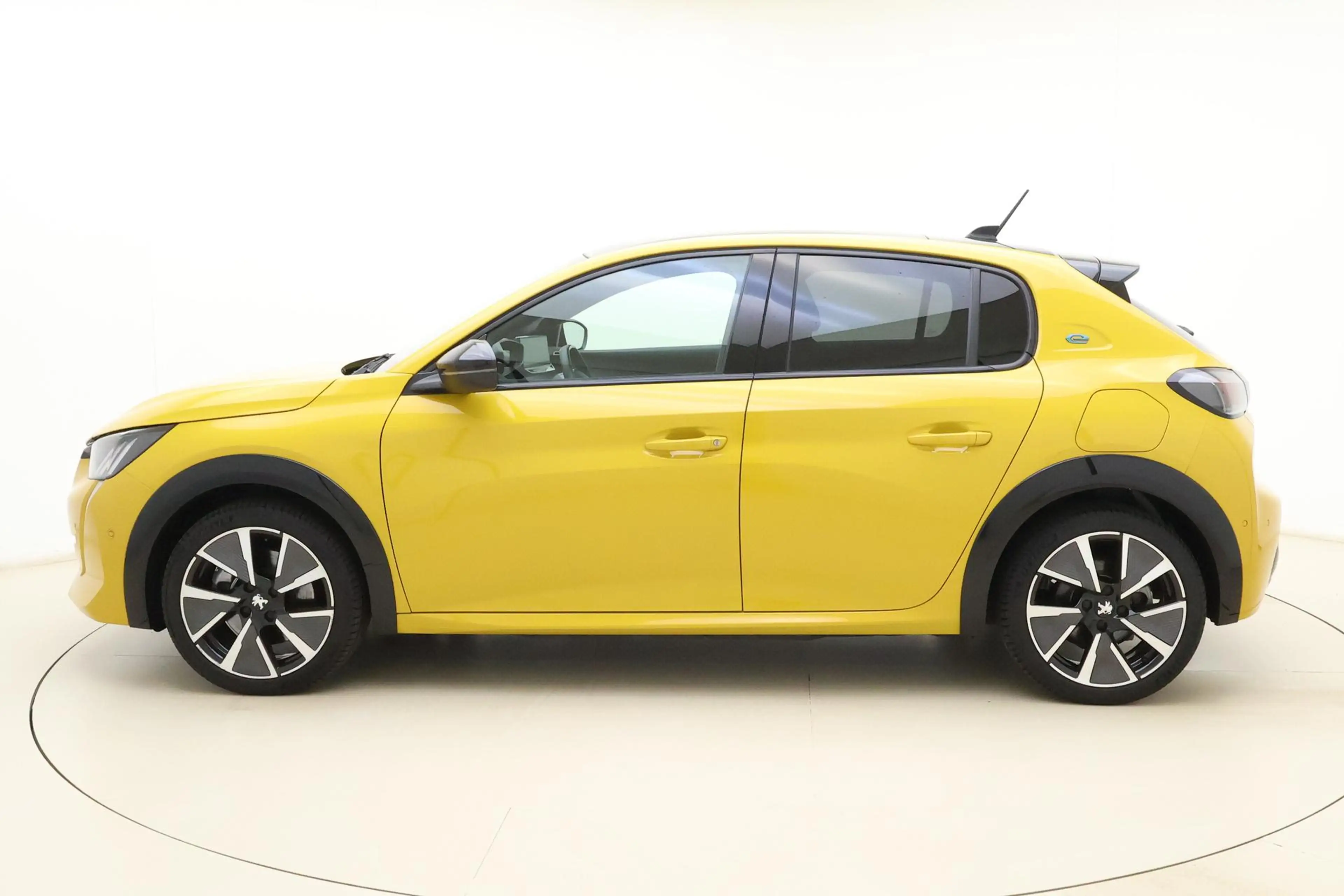 Peugeot e-208 EV GT Pack 50 kWh SOH 100% | 3fase | Panoramadak | — photo 6