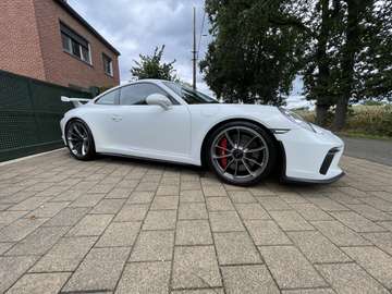 GT3 3.8i