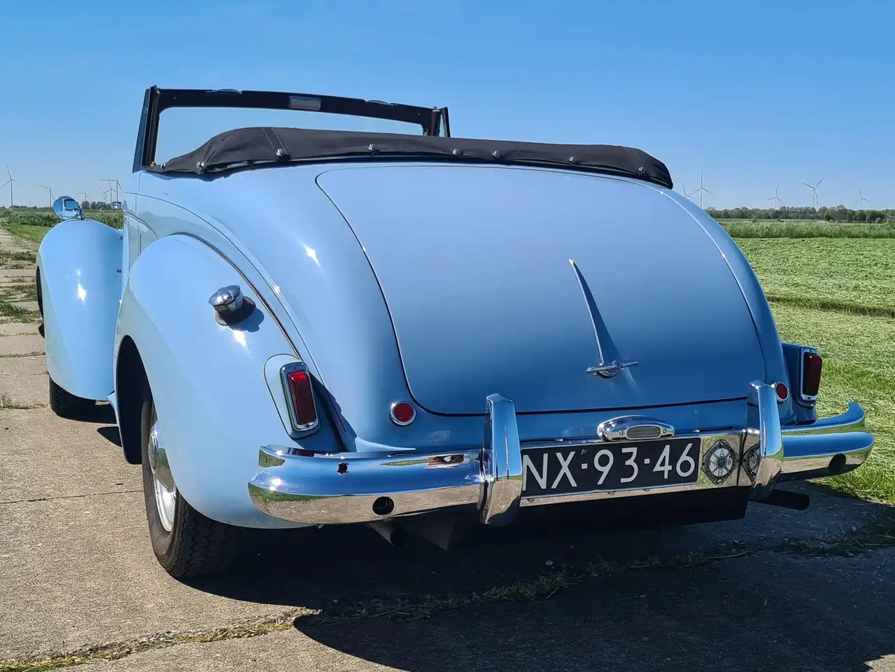 Alvis TA21 cabrio linksgestuurd, foto 4
