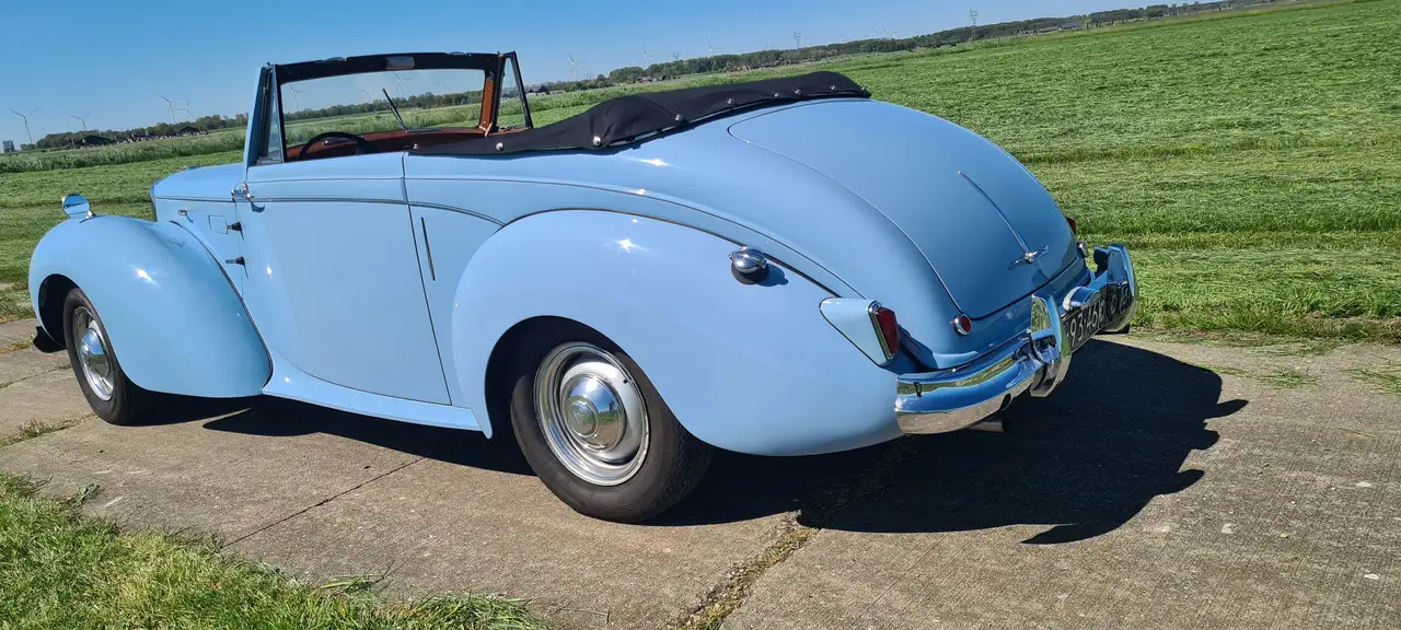 Alvis TA21 cabrio linksgestuurd, foto 3